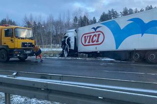 Wypadek tirów na wylocie do Augustowa