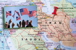 Sondaż w USA ujawnia podziały. Czy Amerykanie popierają atak na Iran?