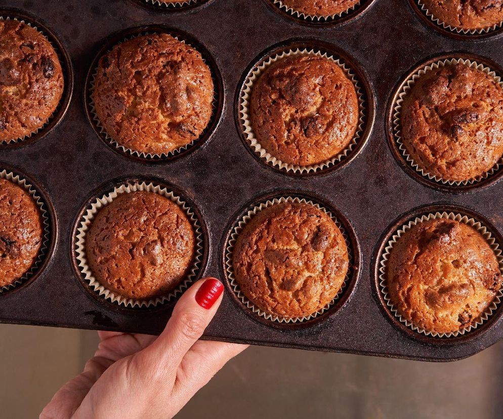 zdrowe muffinki z orzechami i rodzynkami