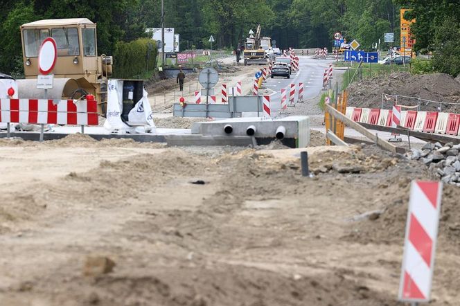 Trwa przebudowa odcinka drogi nr 928 między Mikołowem i Kobiórem