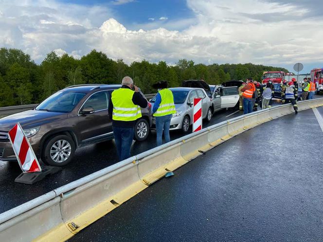 GIGANTYCZNY korek na A4! Karambol na granicy Katowic i Mysłowic!