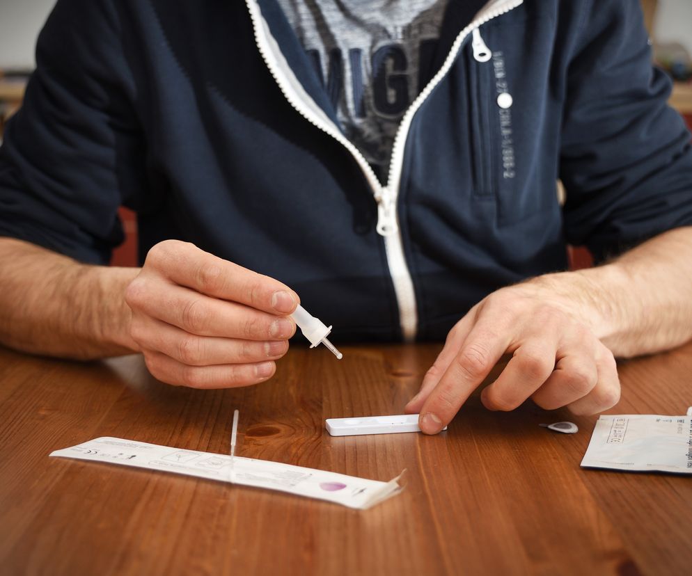Testy combo wyprzedają się błyskawicznie. Stałam w kolejce 20 minut, każdy chciał taki test