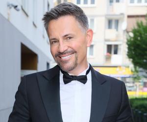 Syn Krzyszytofa Ibisza miał wypadek. Czeka go rehabilitacja.