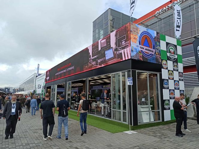 TELDAT na MSPO 2025: Zaawansowana platforma JAŚMIN i technologie kwantowe dla obronności