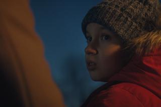 M jak miłość świąteczny odcinek specjalny. Wigilia Mostowiaków. Marek (Kacper Kuszewski), Misiek (Aleksander Bożyk)