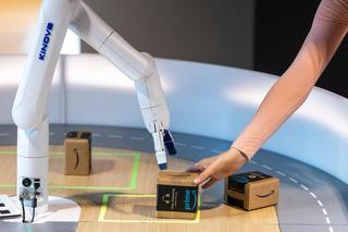 Praca w magazynie Amazon