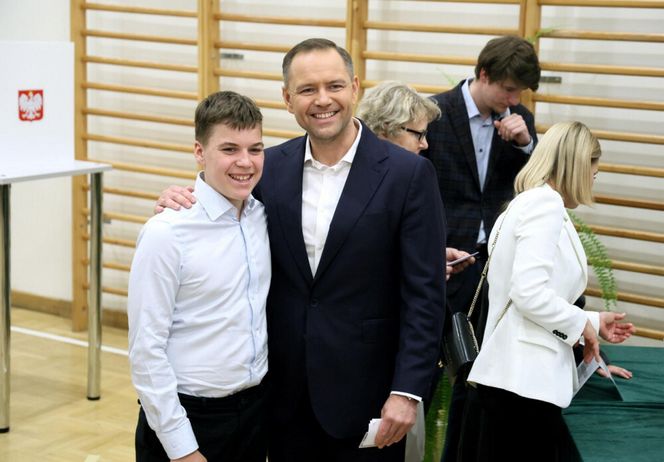  Młodszy syn Nawrockiego też chciał gwiazdą TV. Startował w show TVN