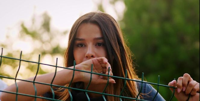 Miłość i nadzieja, odcinek 283. Zeynep