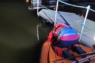 Mężczyzna wyłowiony z Odry zmarł w szpitalu