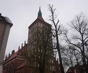 To najpiękniejszy zabytek w woj. warmińsko-mazurskim według AI. „Zachwyca strzelistą sylwetką”