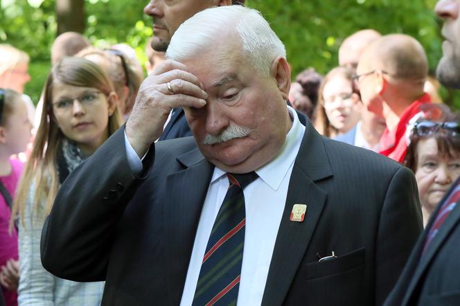 Lecha Wałęsa modli się za wnuczkę.