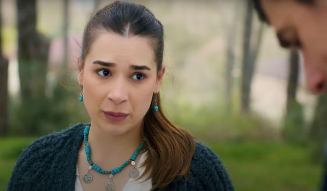 Zeynep będzie przetrzymywana przez porywacza, a Yildiz przyłapie Melis na rozmowie z przestępcą. Ghonul i Bulent zaczną odchodzić od zmysłów, a Ege trafi na trop.