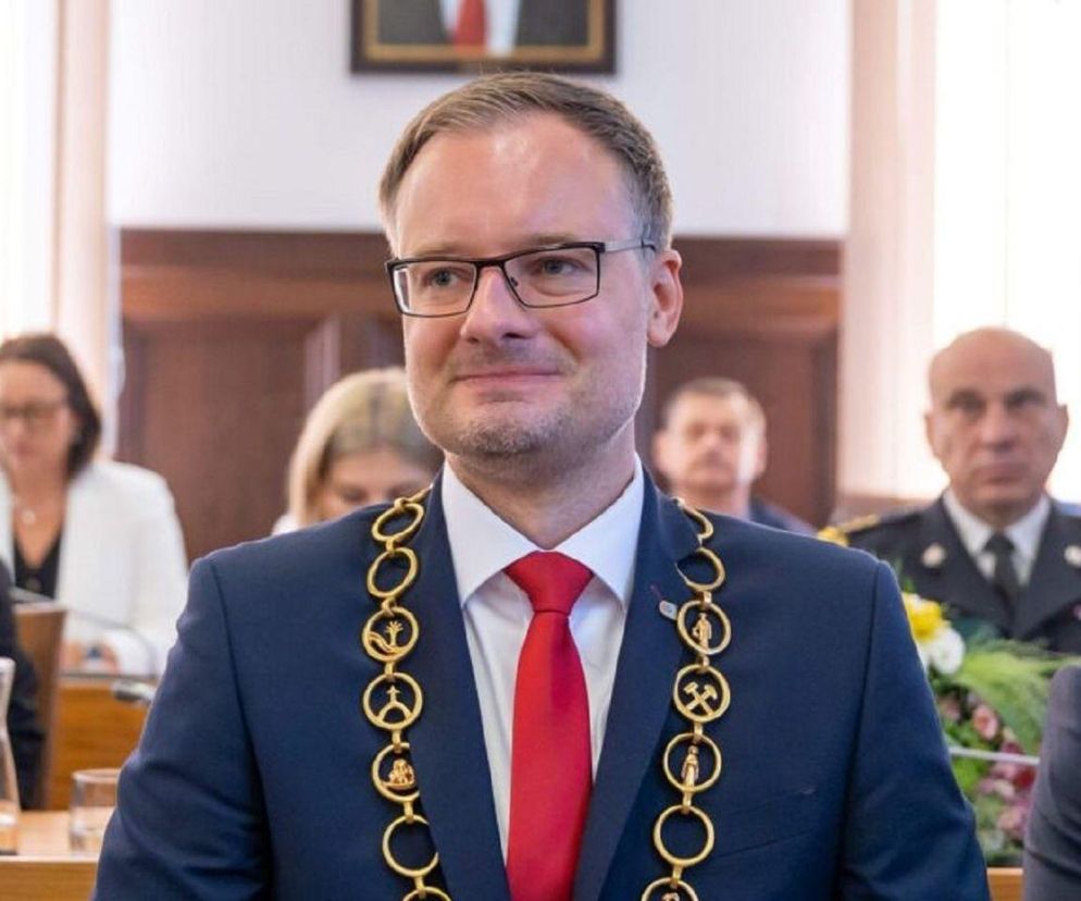 Zaprzysiężenie nowego prezydenta Zabrza. Kamil Żbikowski złożył ślubowanie i zwrócił się do mieszkańców