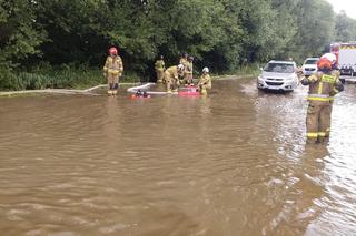 Ogromny deszcz zalał Zakopiankę! Trasa była nieprzejezdna w poniedziałek, 1 lipca [ZDJĘCIA].