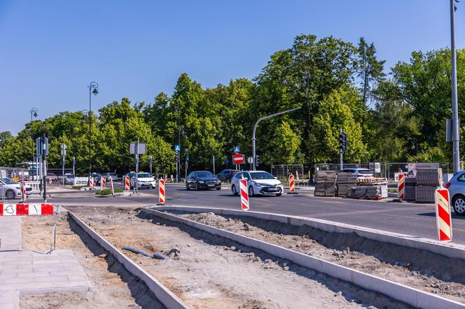 Przebudowa placu Na Rozdrożu w Warszawie