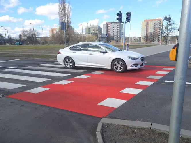 Nowy wiadukt na Armii Krajowej w komplecie