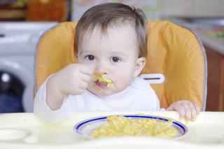 Baby-led weaning (BLW) czyli Bobas Lubi Wybór: rozszerzanie diety niemowlaka na jego zasadach