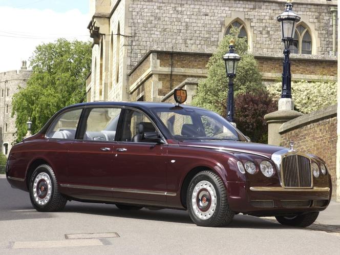 Bentley State Limousine