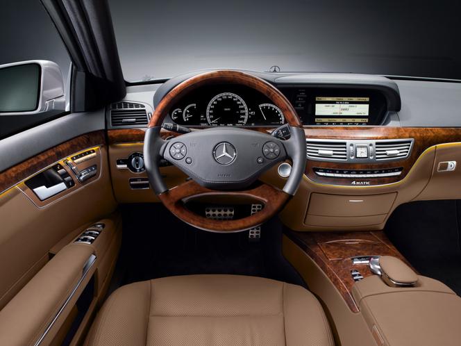 Mercedes-Benz Klasy S (W221)