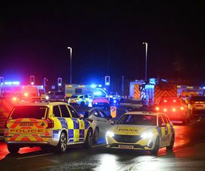 Dramatyczne sceny w brytyjskim pociągu. Nożownicy zaatakowali pasażerów. Wiele osób rannych