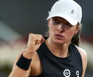 Iga Świątek - Kudermietowa WYNIK RELACJA NA ŻYWO Polka rozbiła Rosjankę i jest w wielkim finale WTA Madryt!