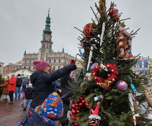  Zamojskie przedszkola i szkoły dekorowały choinki