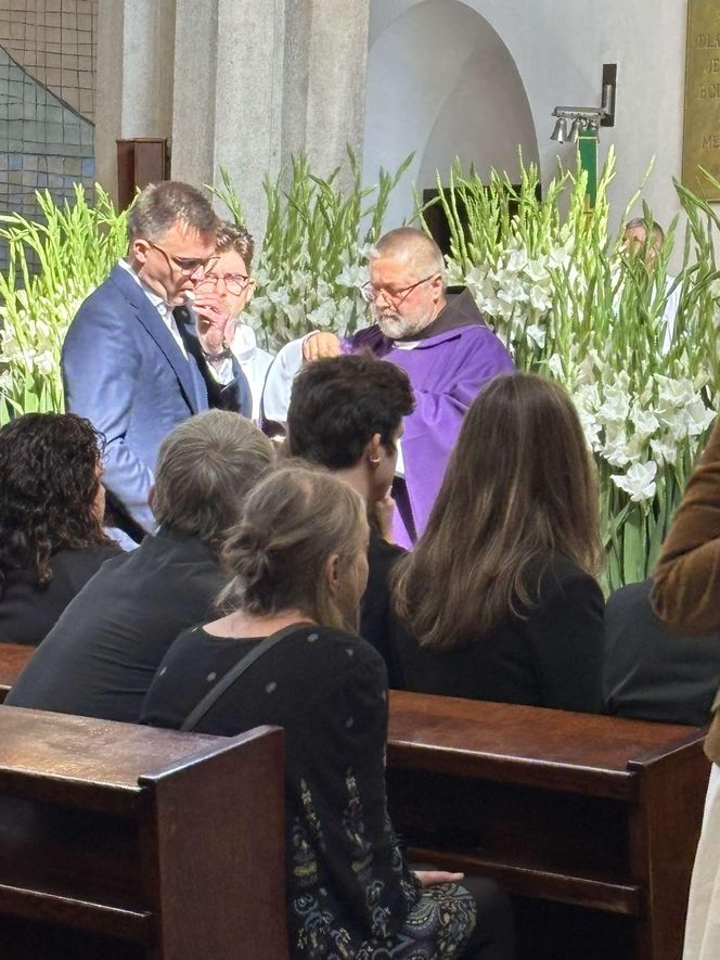 Szymon Hołownia na pogrzebie Stanisława Sojki