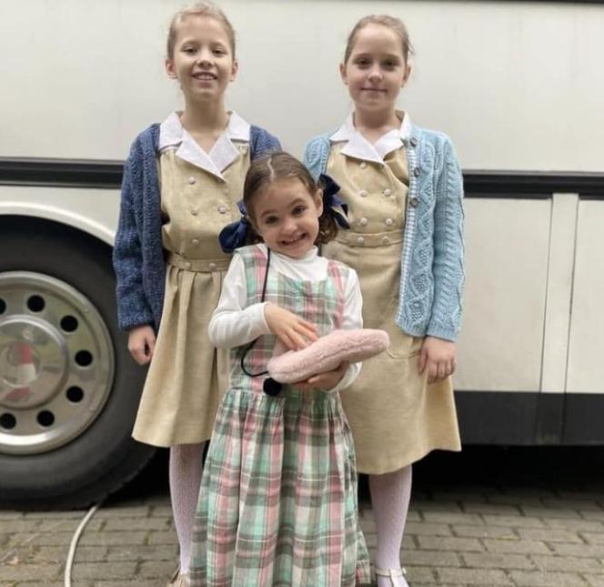 Stulecie Winnych 4. Julia (Nadia Głazińska), Ula (Sabina Bendarz), Hania (Maja Burzyńska)
