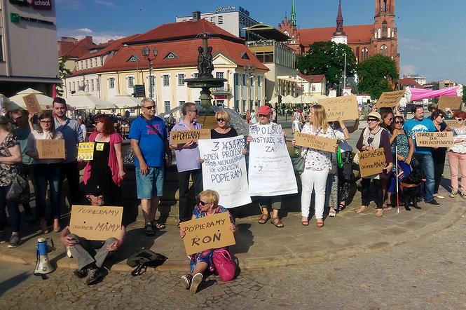 Protest solidarności RON Białystok