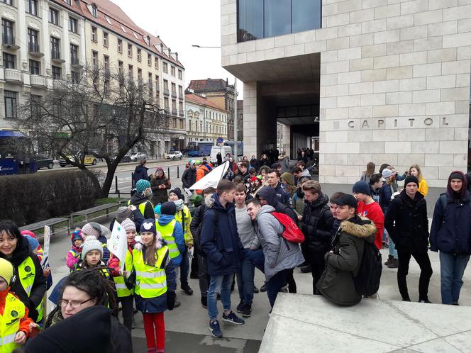 Młodzieżowy strajk klimatyczny we Wrocławiu