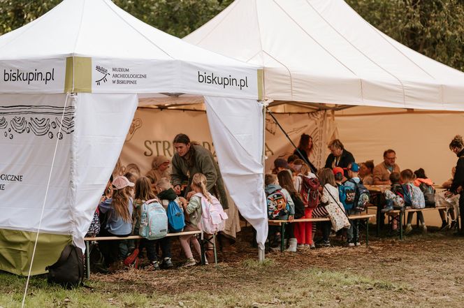 Muzeum Archeologiczne i Osada w Biskupinie 