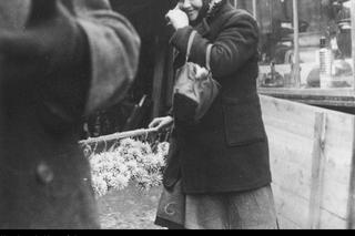 Handel uliczny w powojennej Warszawie