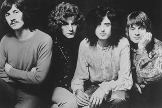 Dzień, w którym zespół Led Zeppelin zadebiutował pod słynną nazwą. Historia rocka nabrała nowego wymiaru