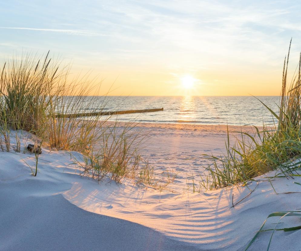 Internauci wybrali najpiękniejsze polskie plaże! Travelist.pl opublikował jubileuszowy Ranking Plaż 2023