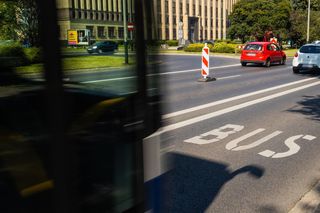 W Krakowie powstaną nowe stacje ładowania autobusów elektrycznych. Prace już ruszyły