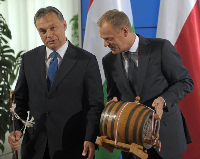 Premier Węgier Victor Orban, Donald Tusk