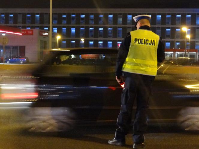 Nielegalny nocny zlot samochodowy miał być akcją charytatywną