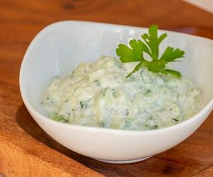 Niesamowita sałatka kościelnego. Idealna na każdą okazję, nie tylko religijną