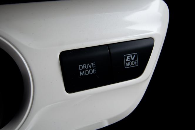 Toyota Prius 1.8 Hybrid E-CVT