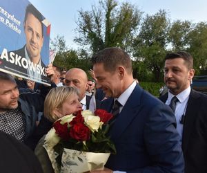 Rafał Trzaskowski, Sławomir Mentzen