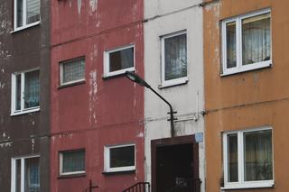 Na tym osiedlu w Sosnowcu czas się zatrzymał. Zobacz zdjęcia wyjątkowych bloków z wielkiej płyty