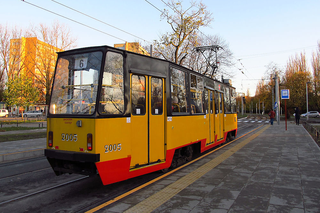 Tramwaje Warszawskie pomogą Ukrainie. 23 maszyny trafią za wschodnią granicę