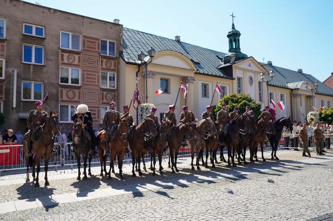 Obchody Święta Wojska Polskiego w Białymstoku. Zobacz jak mieszkańcy uczcili 15 sierpnia [ZDJĘCIA]