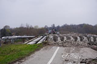Trwa wyburzanie starego mostu Załęskiego w Rzeszowie