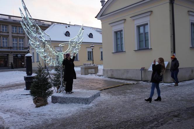 Jarmark Bożonarodzeniowy w Białymstoku. Tak prezentuje się największa świąteczna atrakcja w mieście