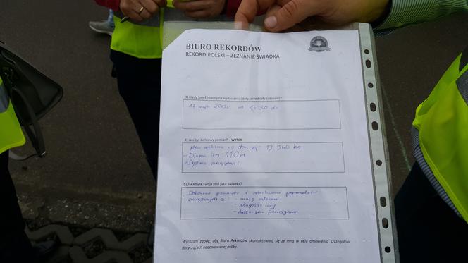 Rekord Polski w przeciąganiu autokaru w Sosnowcu