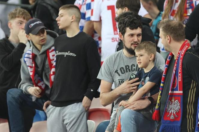 Kibice podczas meczu Górnik Zabrze - Legia Warszawa (01.04.2024)
