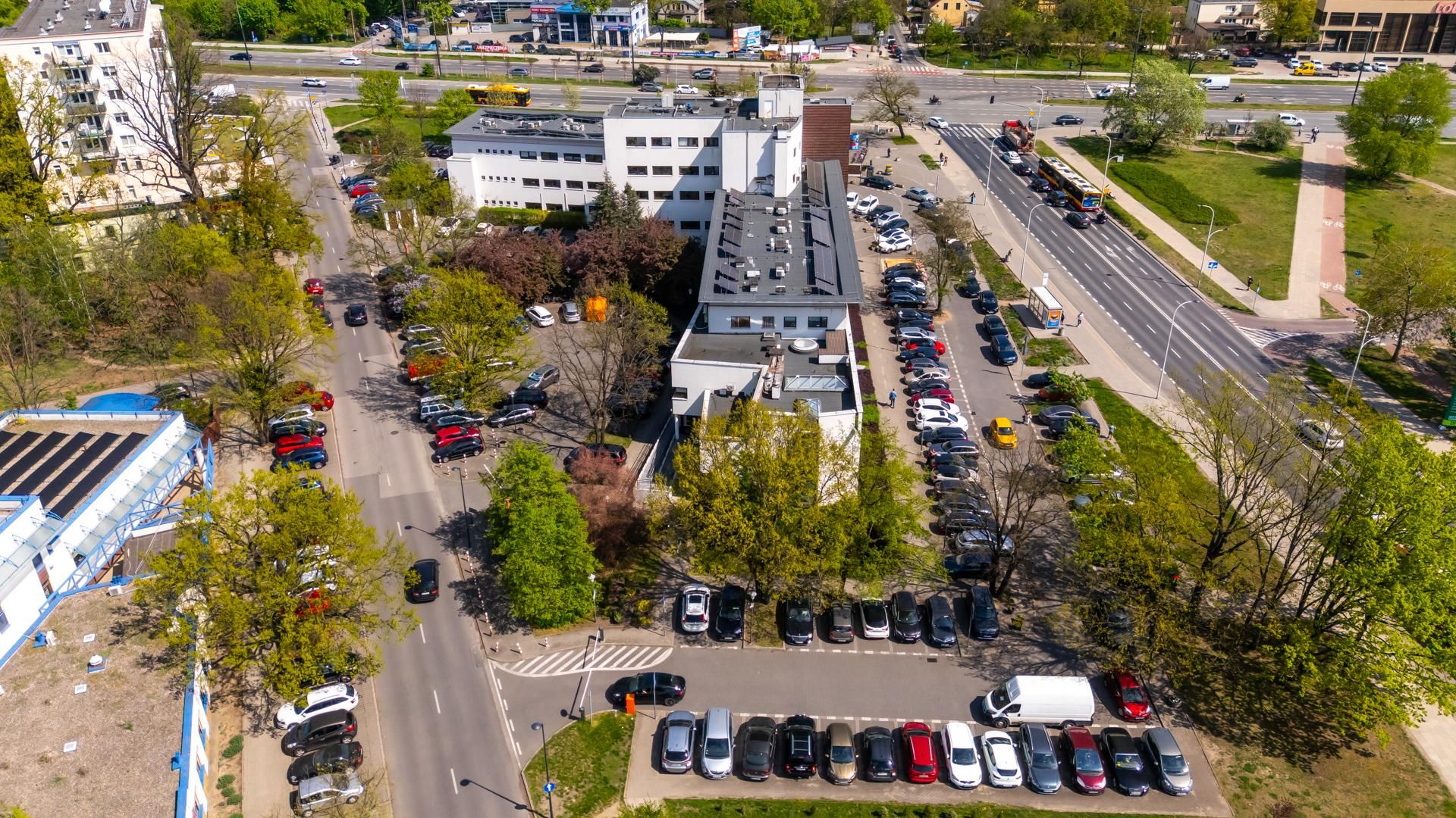 Ratusz dzielnicy Białołęka w Warszawie