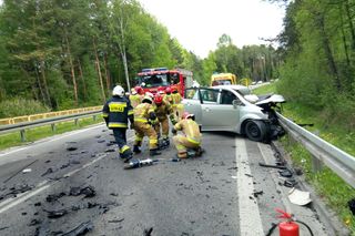 Tragedia pod Kielcami, nie żyje mężczyzna! Doszło do czołowego zdarzenia