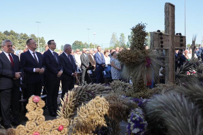 Święto Wdzięczni Polskiej Wsi w Miętnem koło Garwolina z udziałem premiera i ministrów